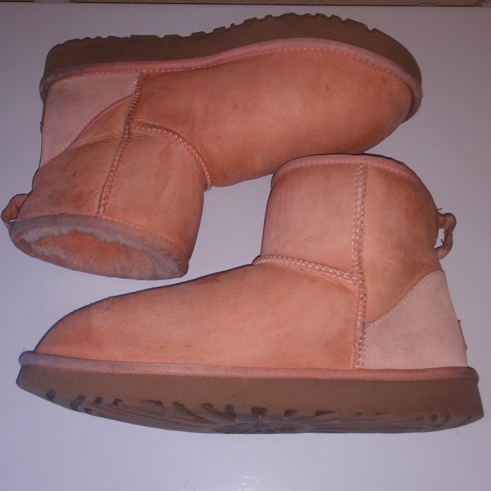 Women's uggs